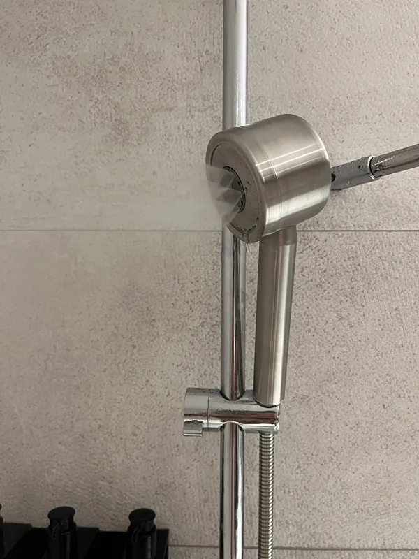 pommeau de douche brumisateur